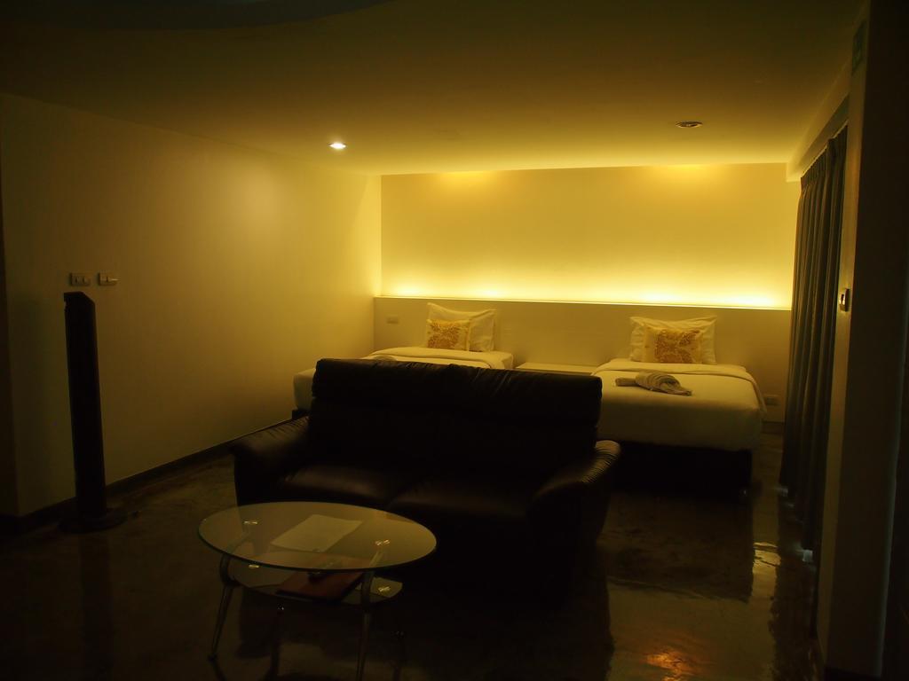 De Poem Loft Boutique Residence Хатъяй Экстерьер фото