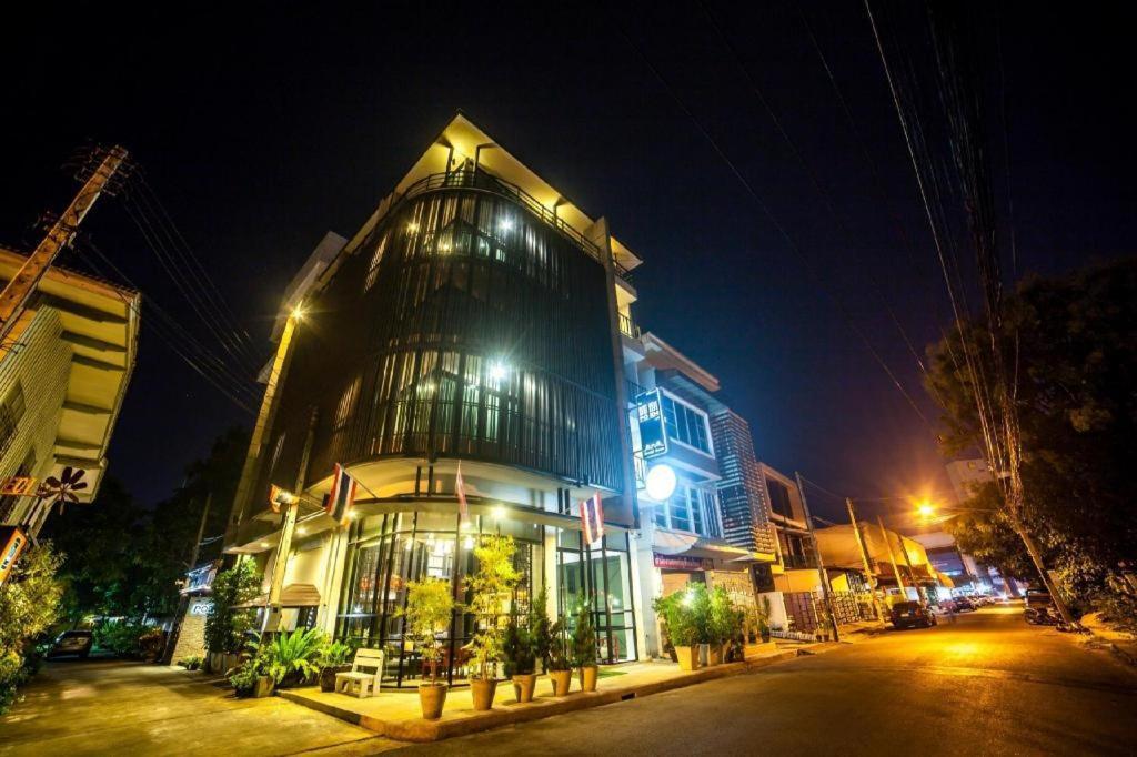De Poem Loft Boutique Residence Хатъяй Экстерьер фото