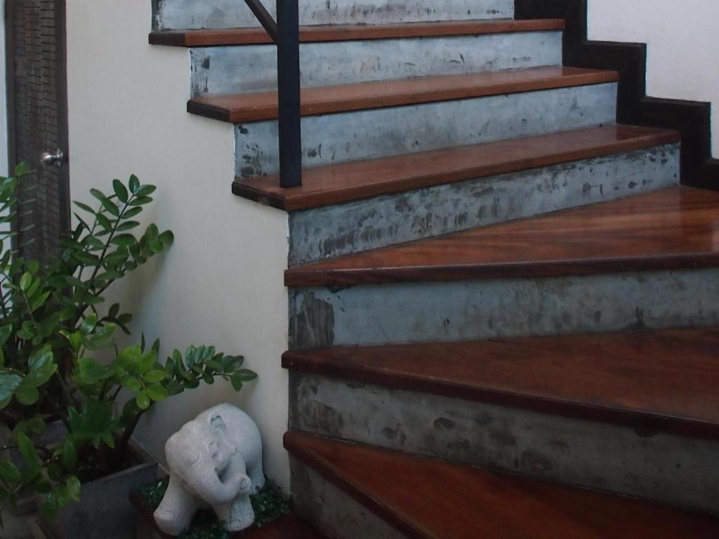 De Poem Loft Boutique Residence Хатъяй Экстерьер фото