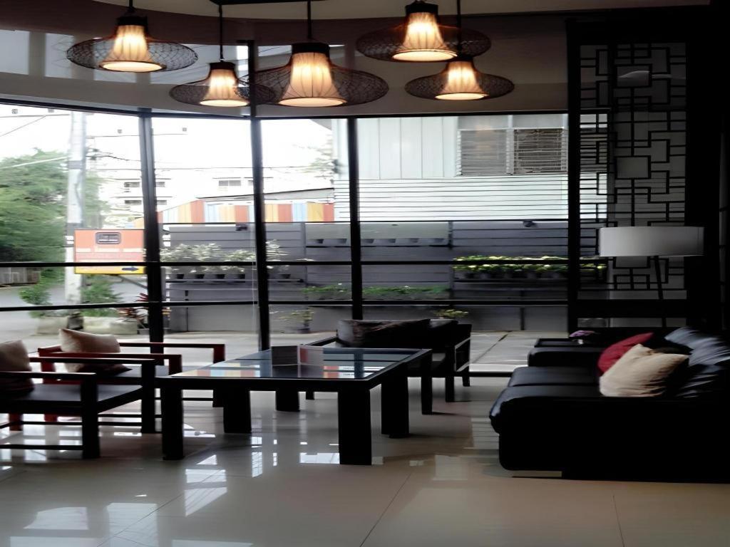 De Poem Loft Boutique Residence Хатъяй Экстерьер фото