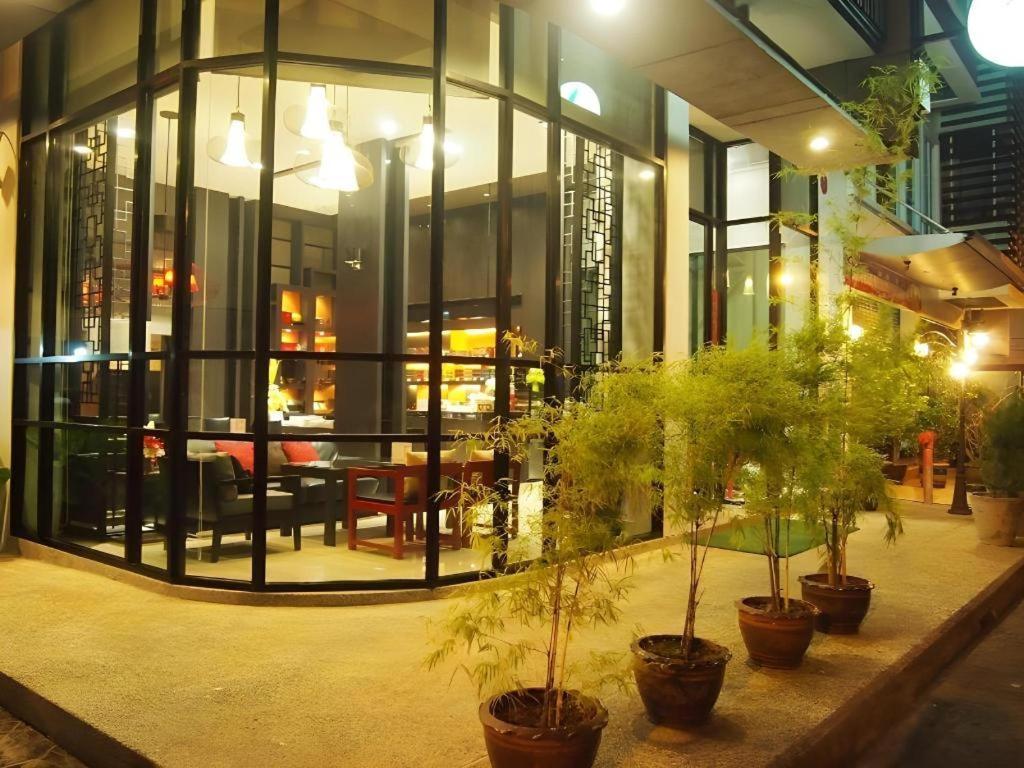 De Poem Loft Boutique Residence Хатъяй Экстерьер фото