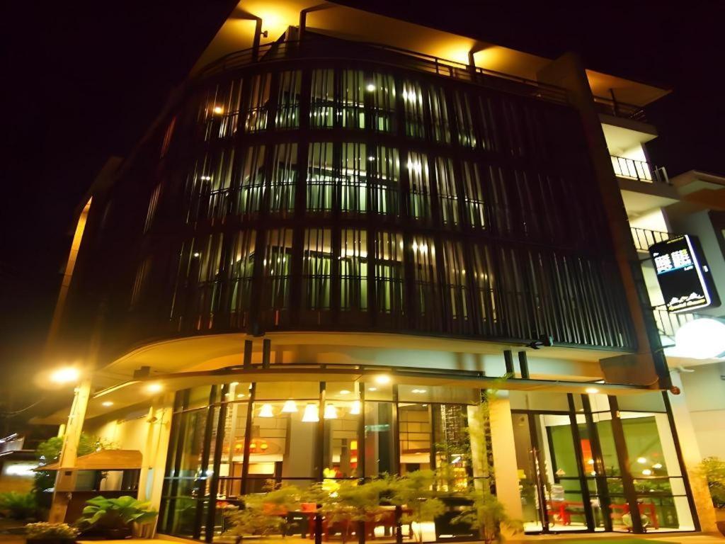 De Poem Loft Boutique Residence Хатъяй Экстерьер фото
